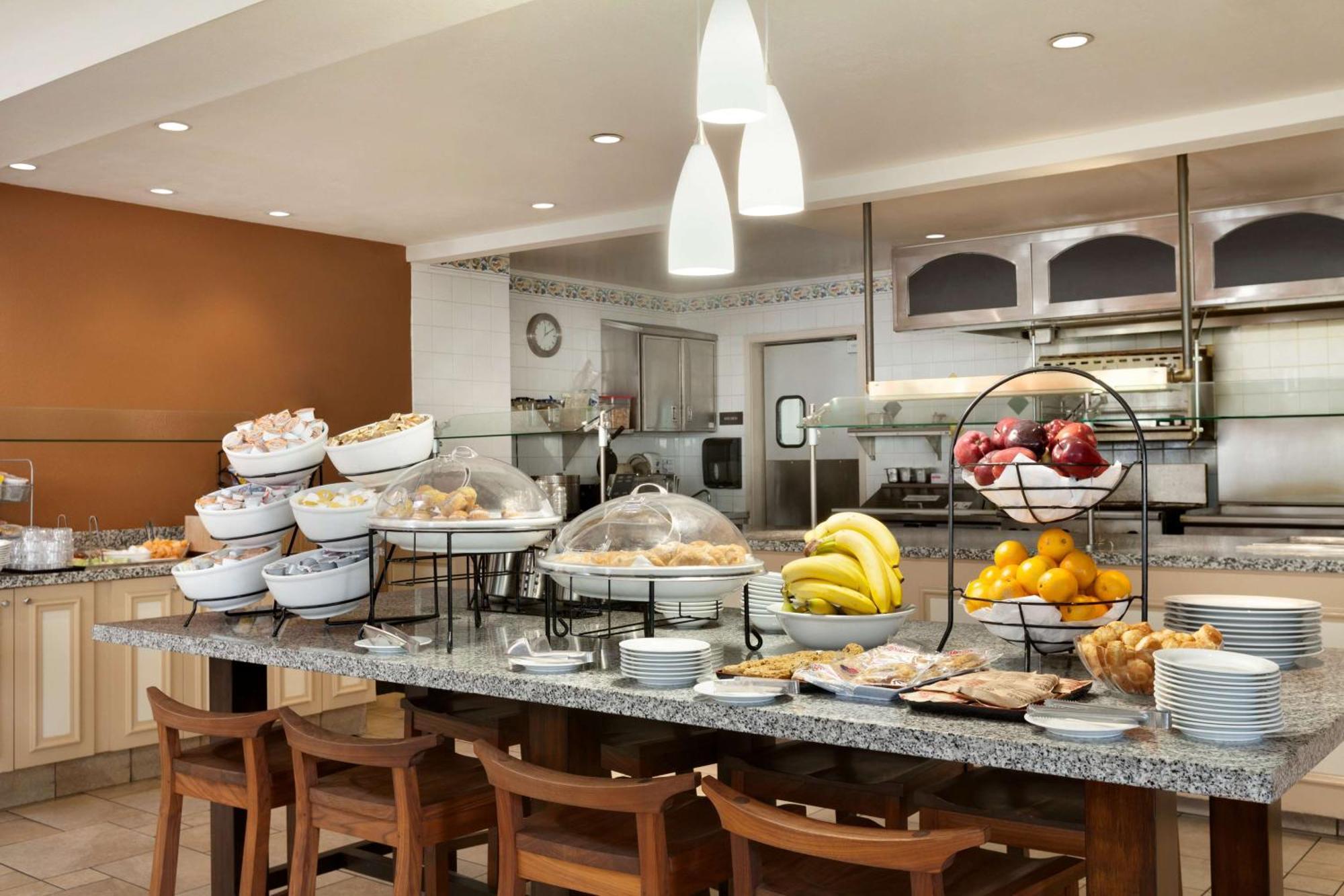 Hilton Garden Inn San Jose/Milpitas Dış mekan fotoğraf