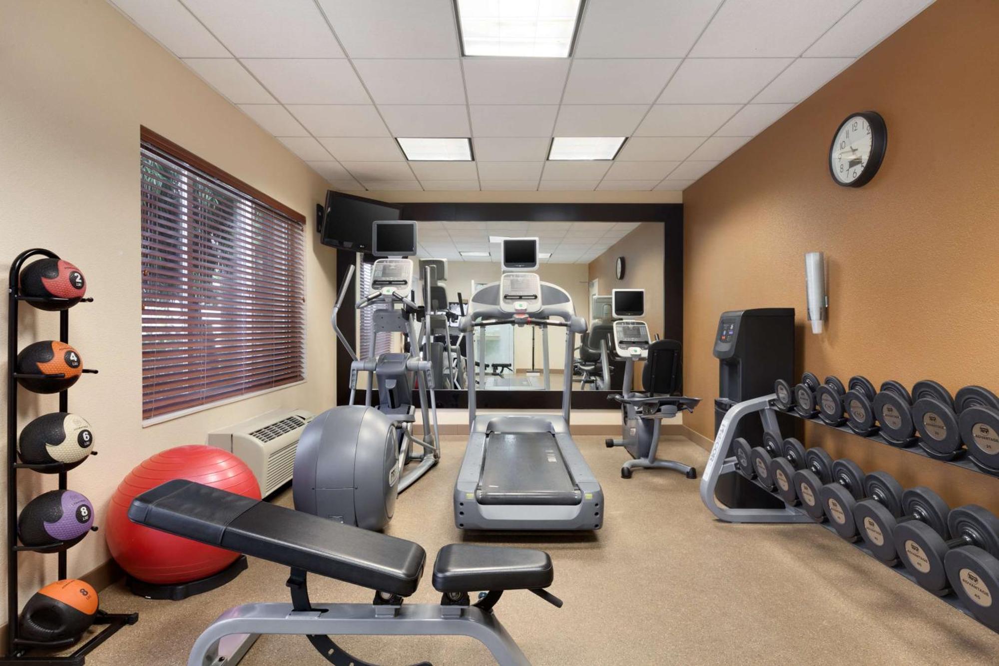 Hilton Garden Inn San Jose/Milpitas Dış mekan fotoğraf